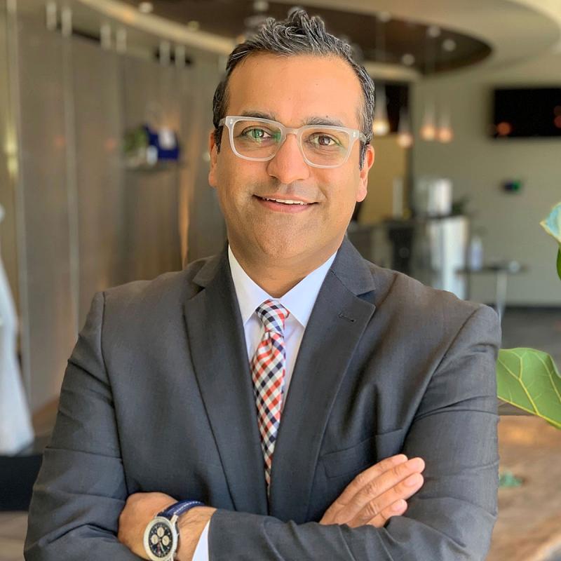 Avinash Islur, MD Profile Picture