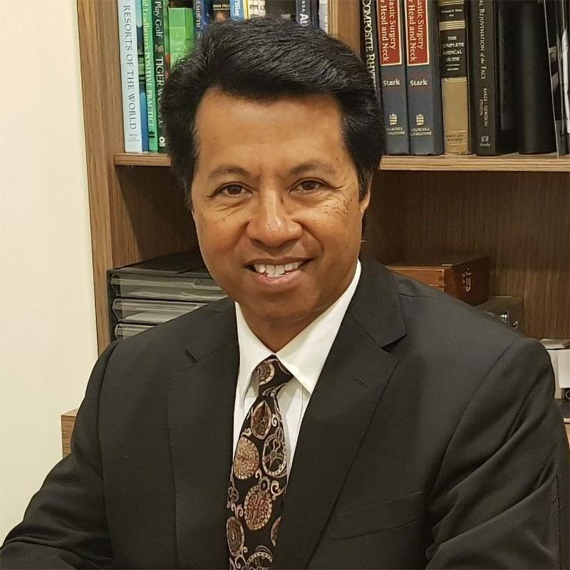 Peter M. Randle, MD Profile Picture
