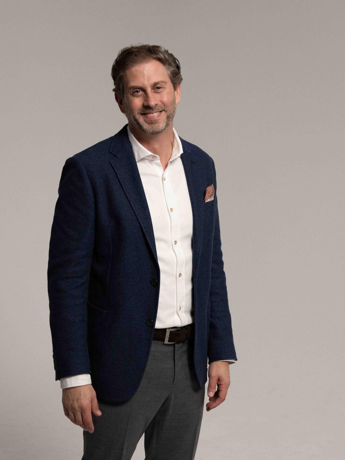 Michael P. Cash, MD Professional Background Image