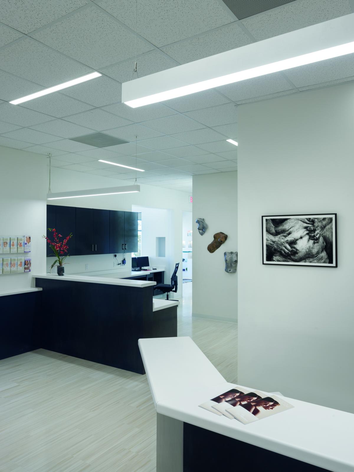 Marc E. Bisseck, MD Professional Background Image