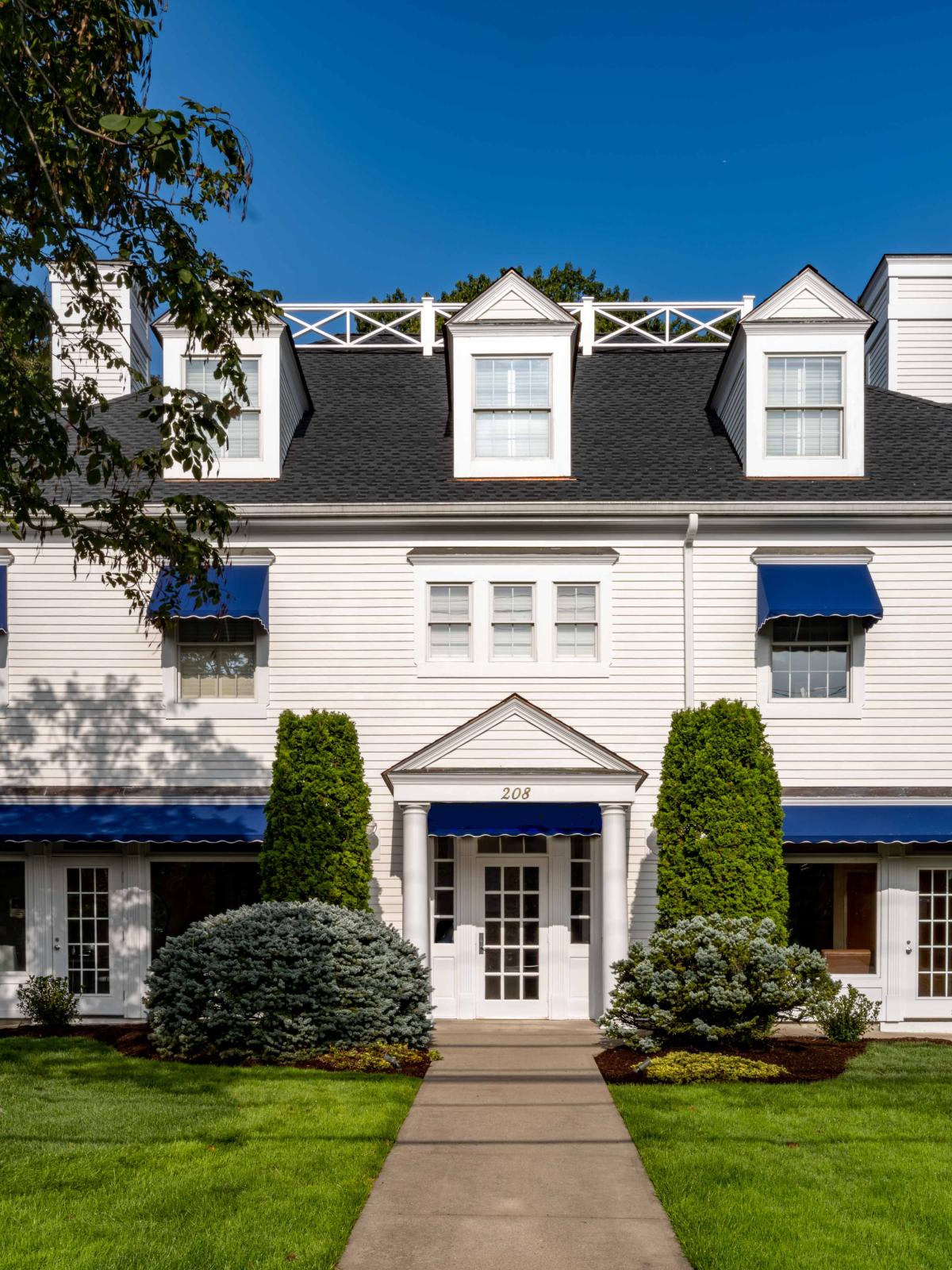 Joseph B. O'Connell, MD Professional Background Image